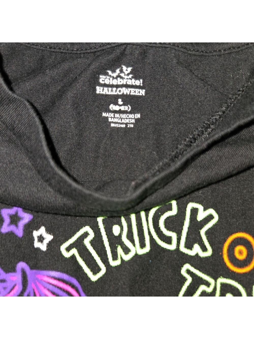 Halloween Graphic T-Shirts - Black and Orange Size S And L - Picture 3 of 7